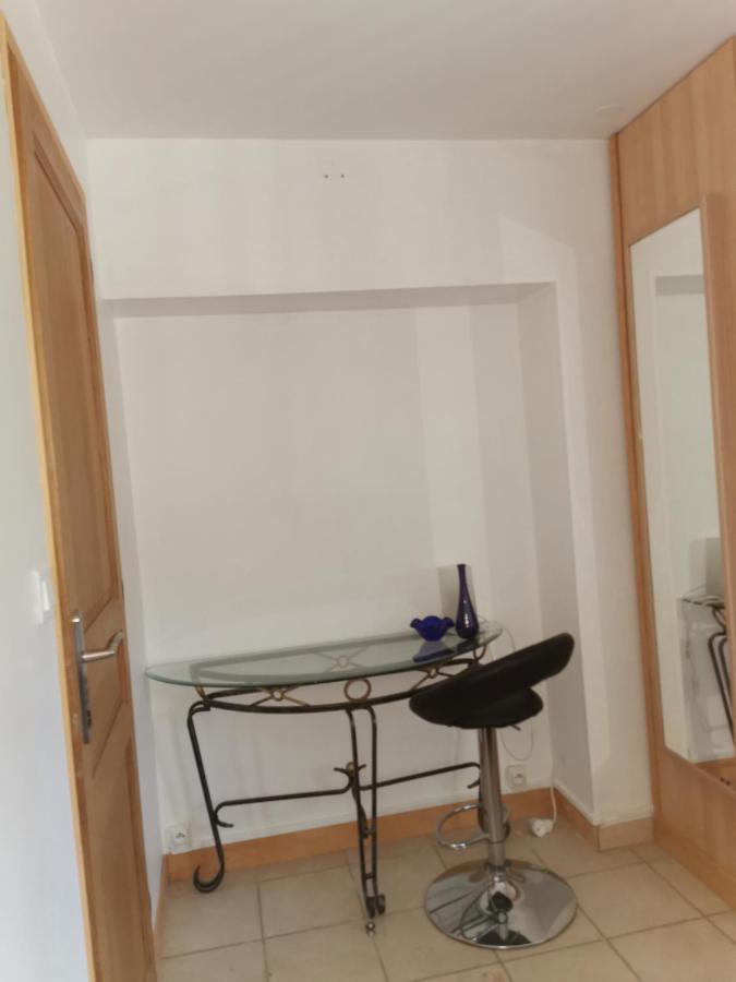 Ou Souleou Apartment บอร์มส์-เลส์-มิโมซาส์ ภายนอก รูปภาพ